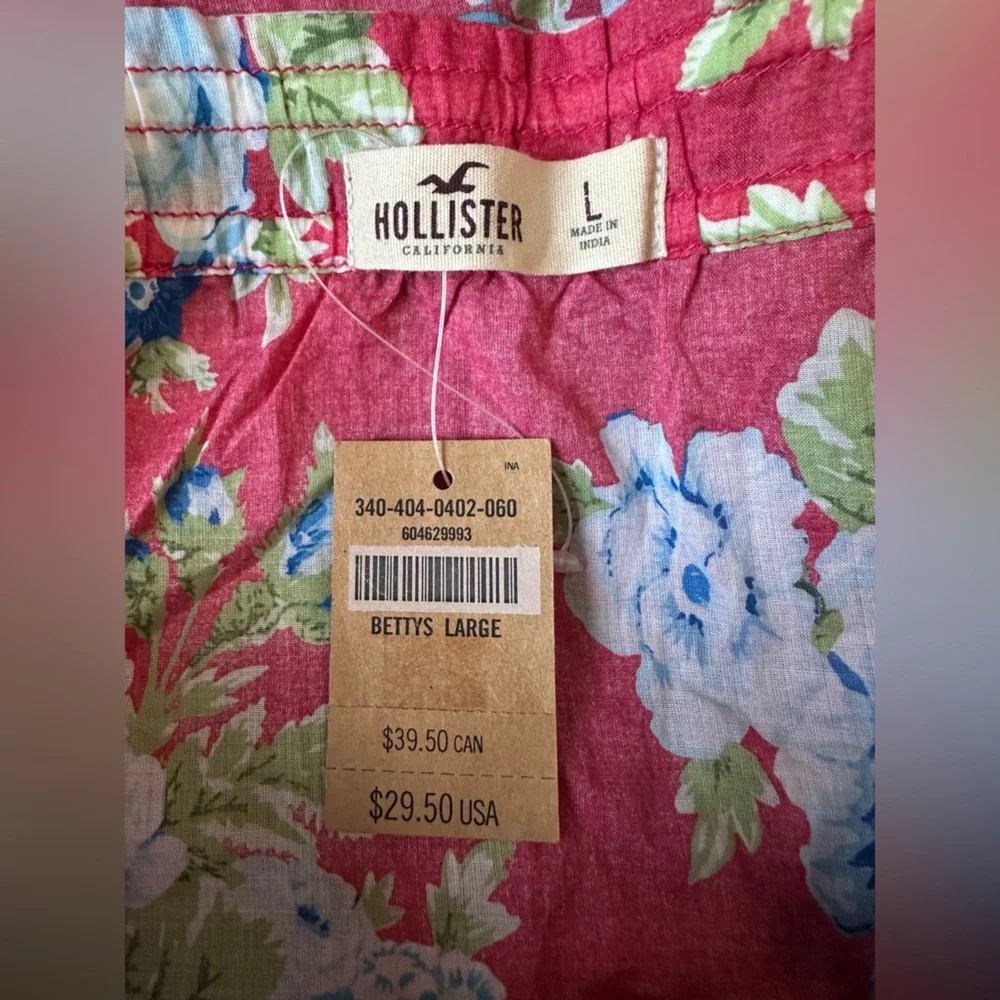 Hollister|| Woman’s Floral Tank Top size Large